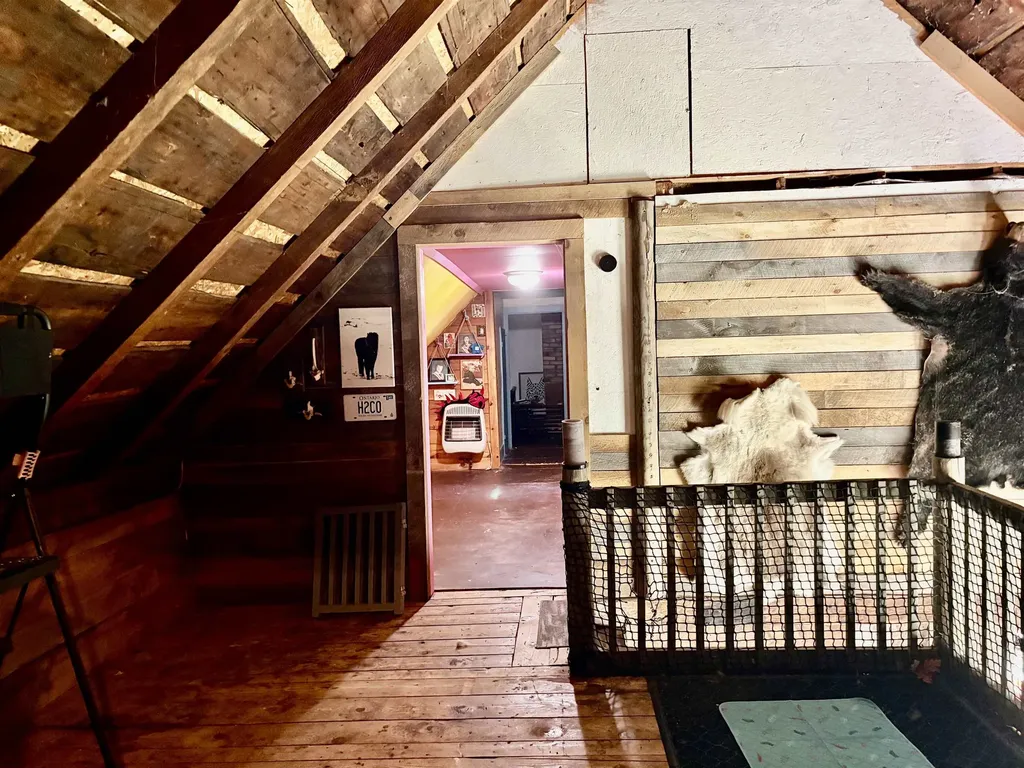 8 Skyline Road Unity NH 03773