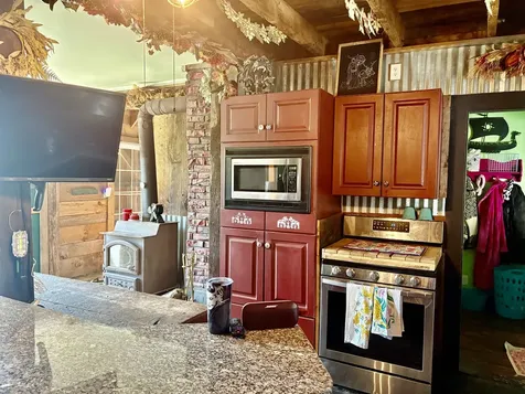 8 Skyline Road Unity NH 03773