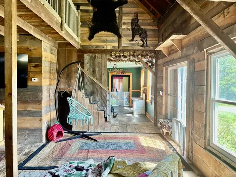 8 Skyline Road Unity NH 03773