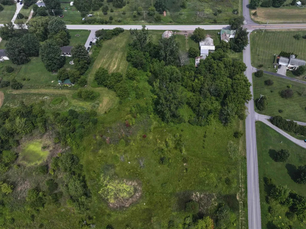 91 Allen Road Grand Isle VT 05458