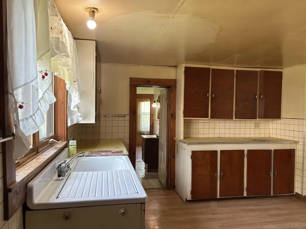 91 Allen Road Grand Isle VT 05458