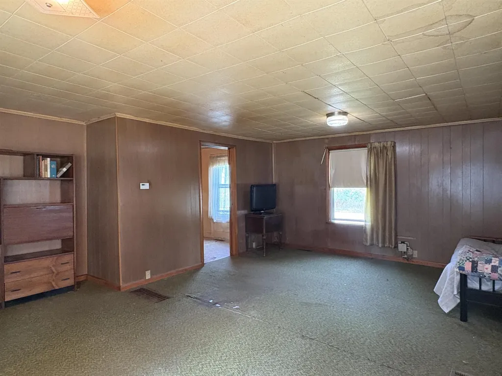 91 Allen Road Grand Isle VT 05458