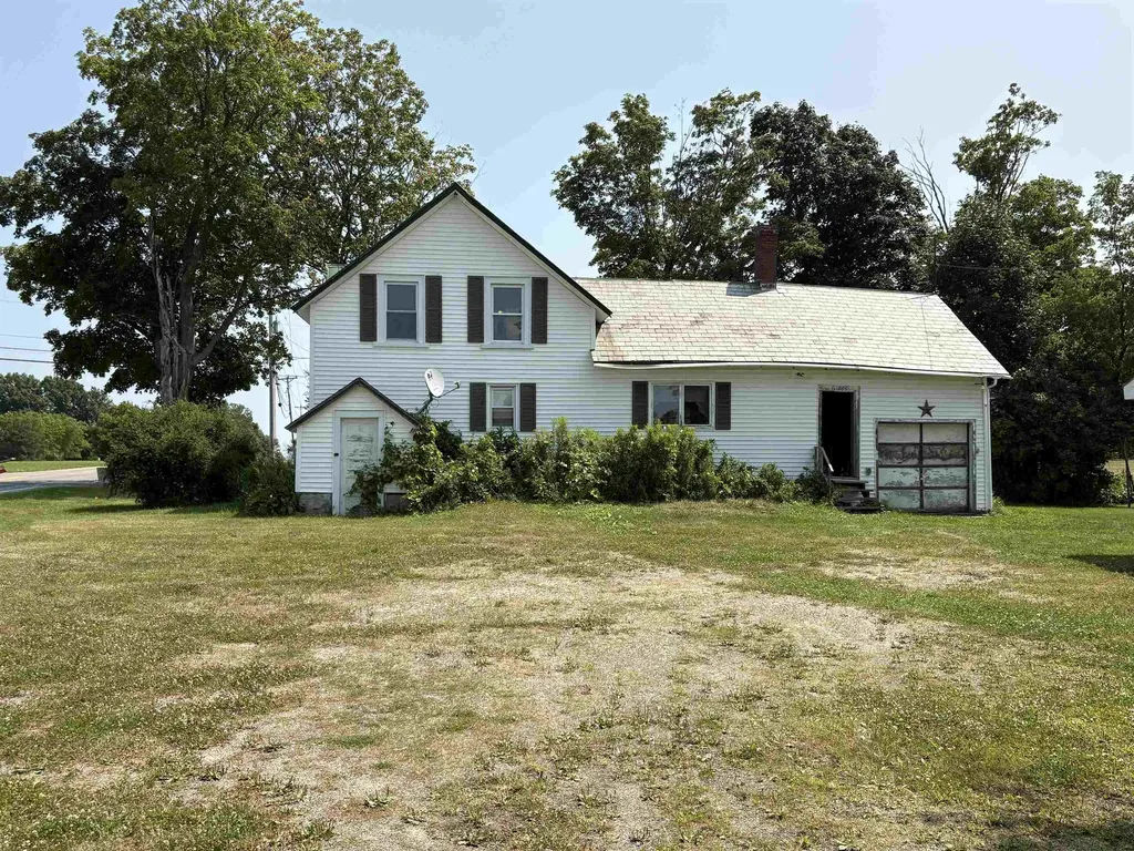 91 Allen Road Grand Isle VT 05458