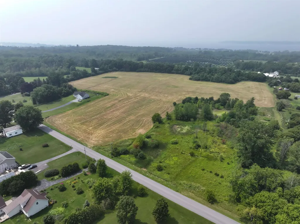 91 Allen Road Grand Isle VT 05458