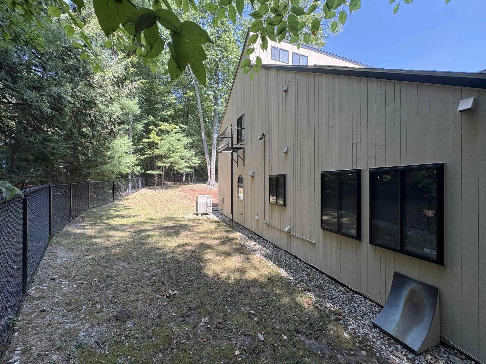 17 Dunbarton Drive Nashua NH 03063