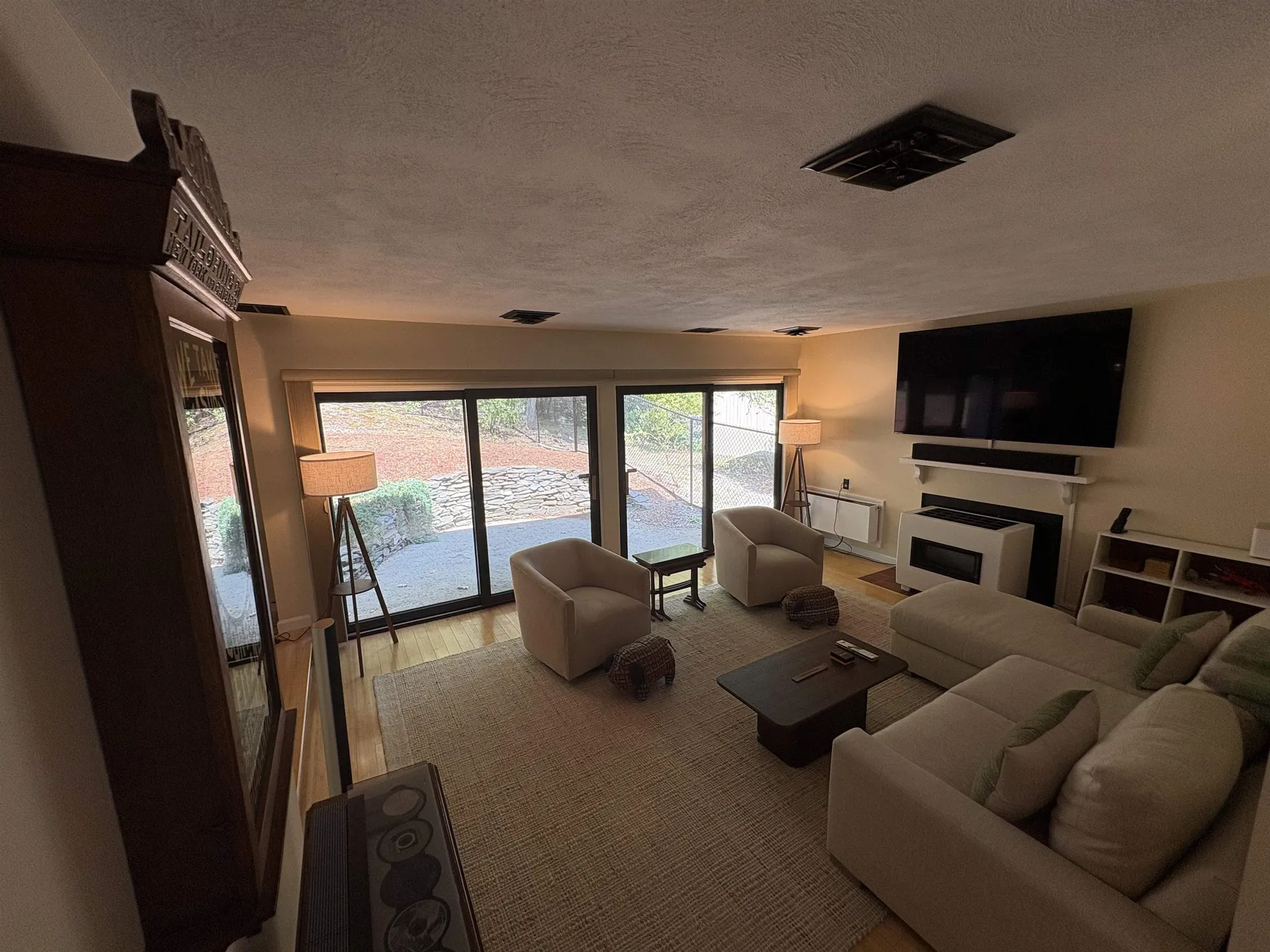 17 Dunbarton Drive Nashua NH 03063