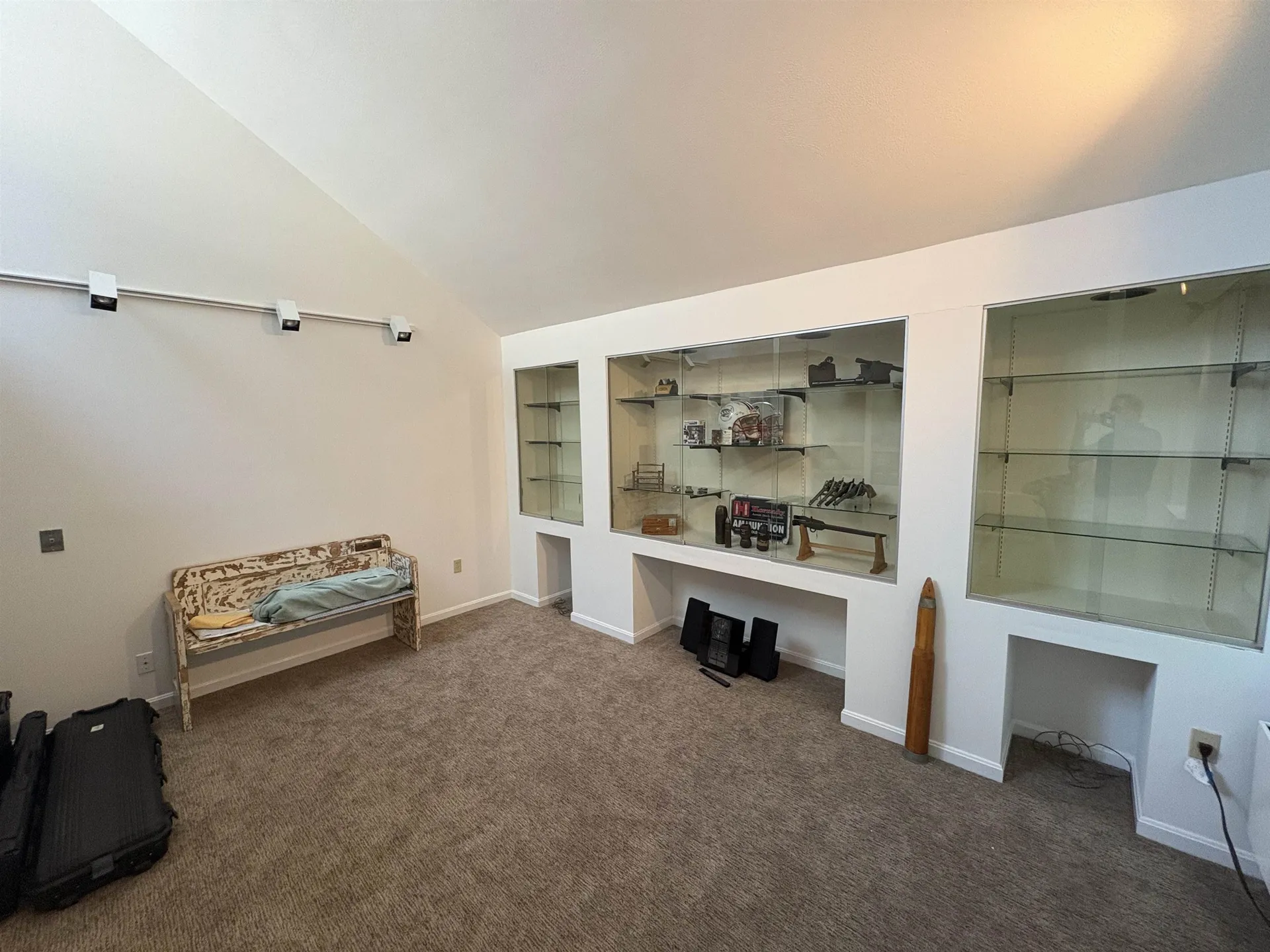 17 Dunbarton Drive Nashua NH 03063