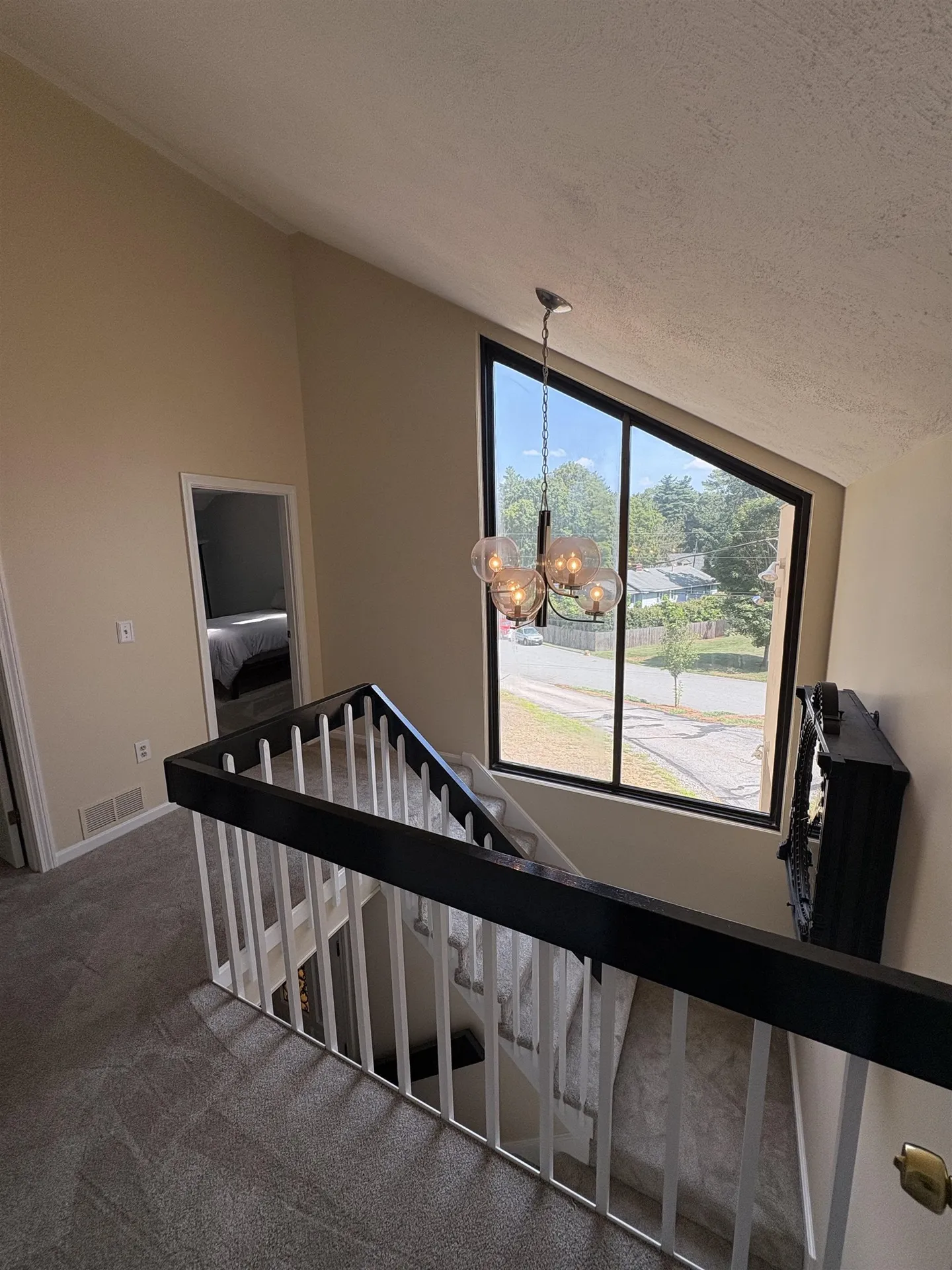 17 Dunbarton Drive Nashua NH 03063