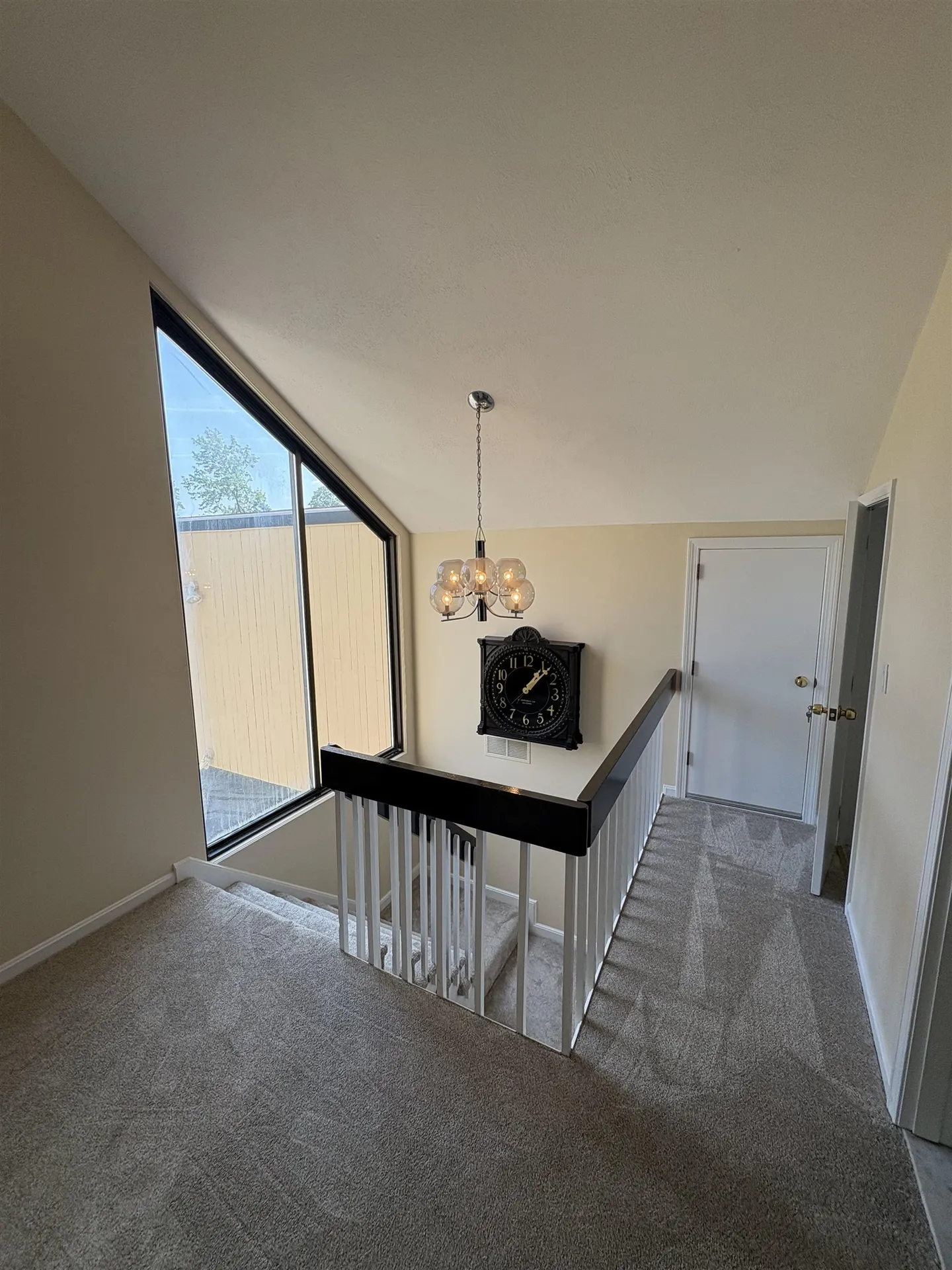 17 Dunbarton Drive Nashua NH 03063