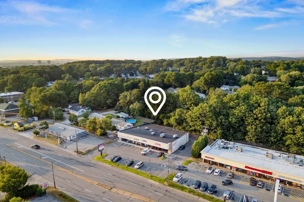 902 South Willow Street Manchester NH 03103