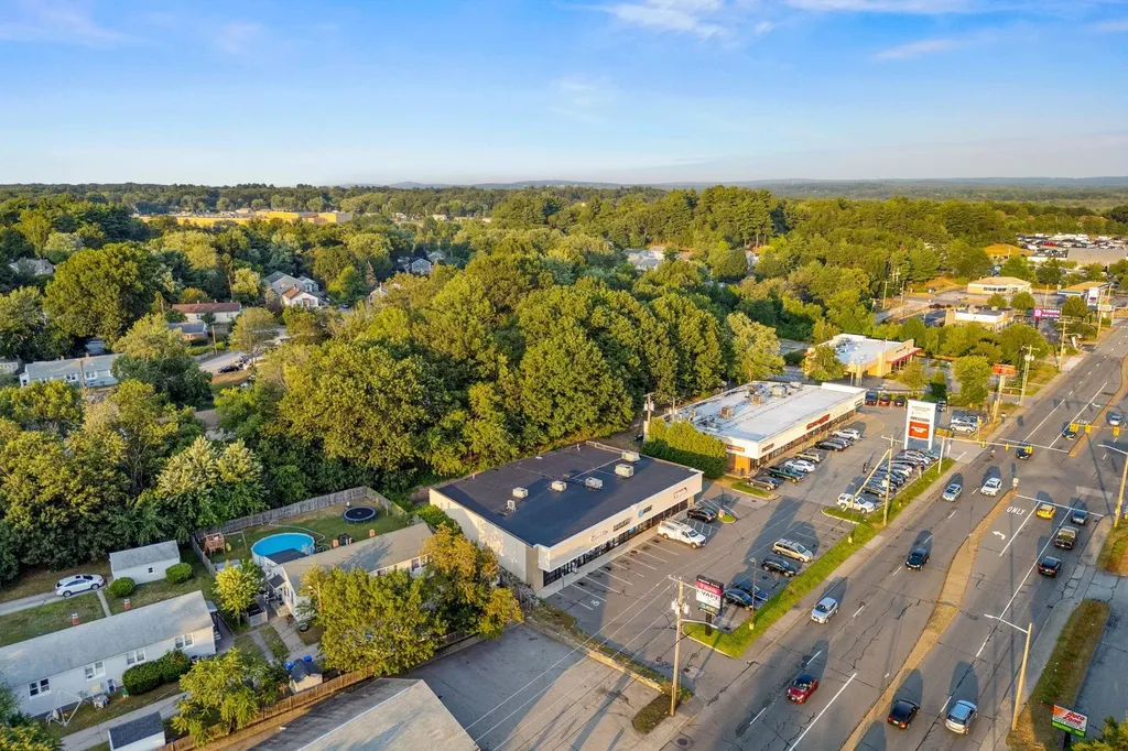 902 South Willow Street Manchester NH 03103