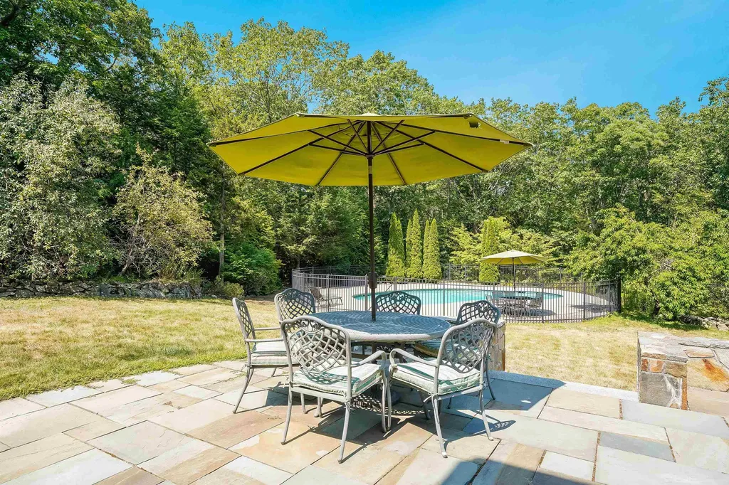 28 Partridge Hill Road Newfields NH 03856