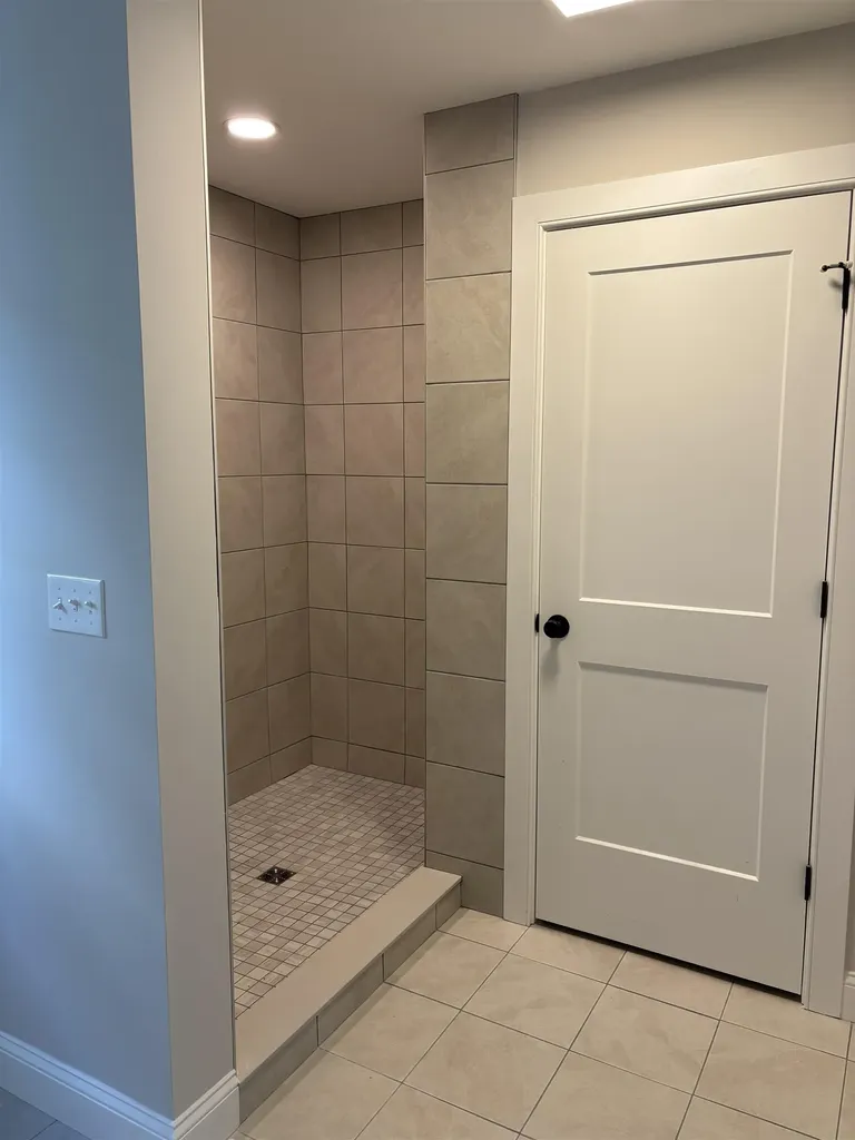 113 Concord Street Nashua NH 03064