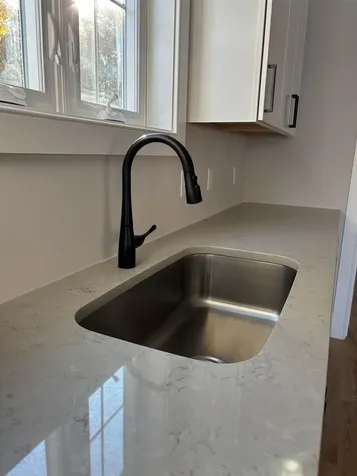 113 Concord Street Nashua NH 03064