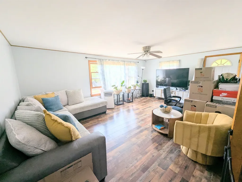 58 Crestwood Drive St. Johnsbury VT 05819