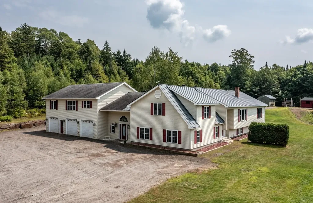 544 Cahoon Farm Road Walden VT 05873