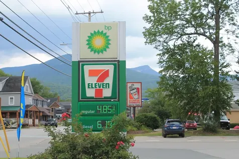 31 Main Street Lincoln NH 03251