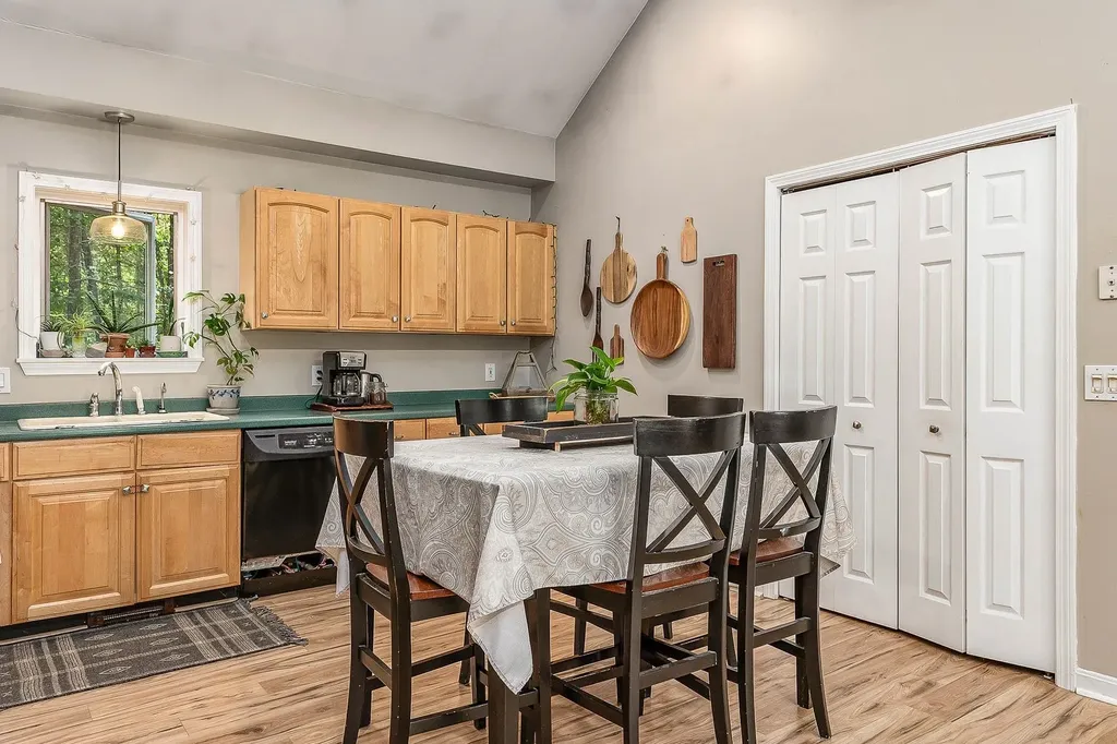 15 Kelsey Drive Durham NH 03824