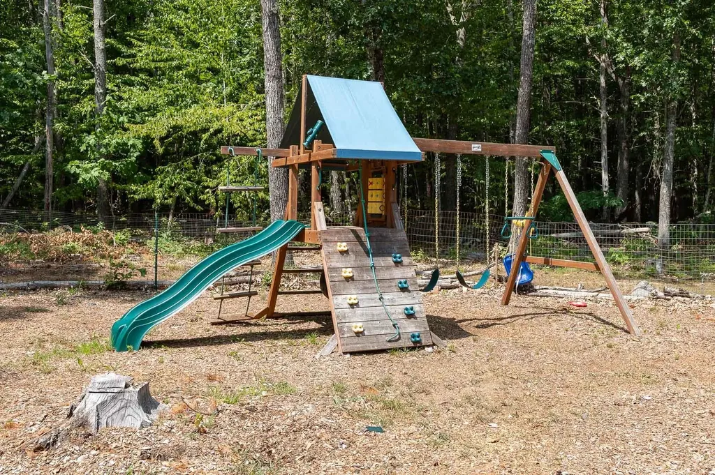 15 Kelsey Drive Durham NH 03824