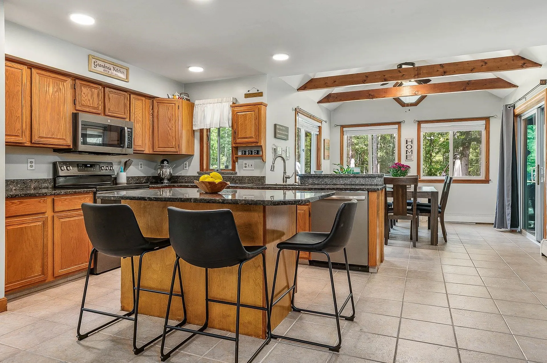 15 Kelsey Drive Durham NH 03824