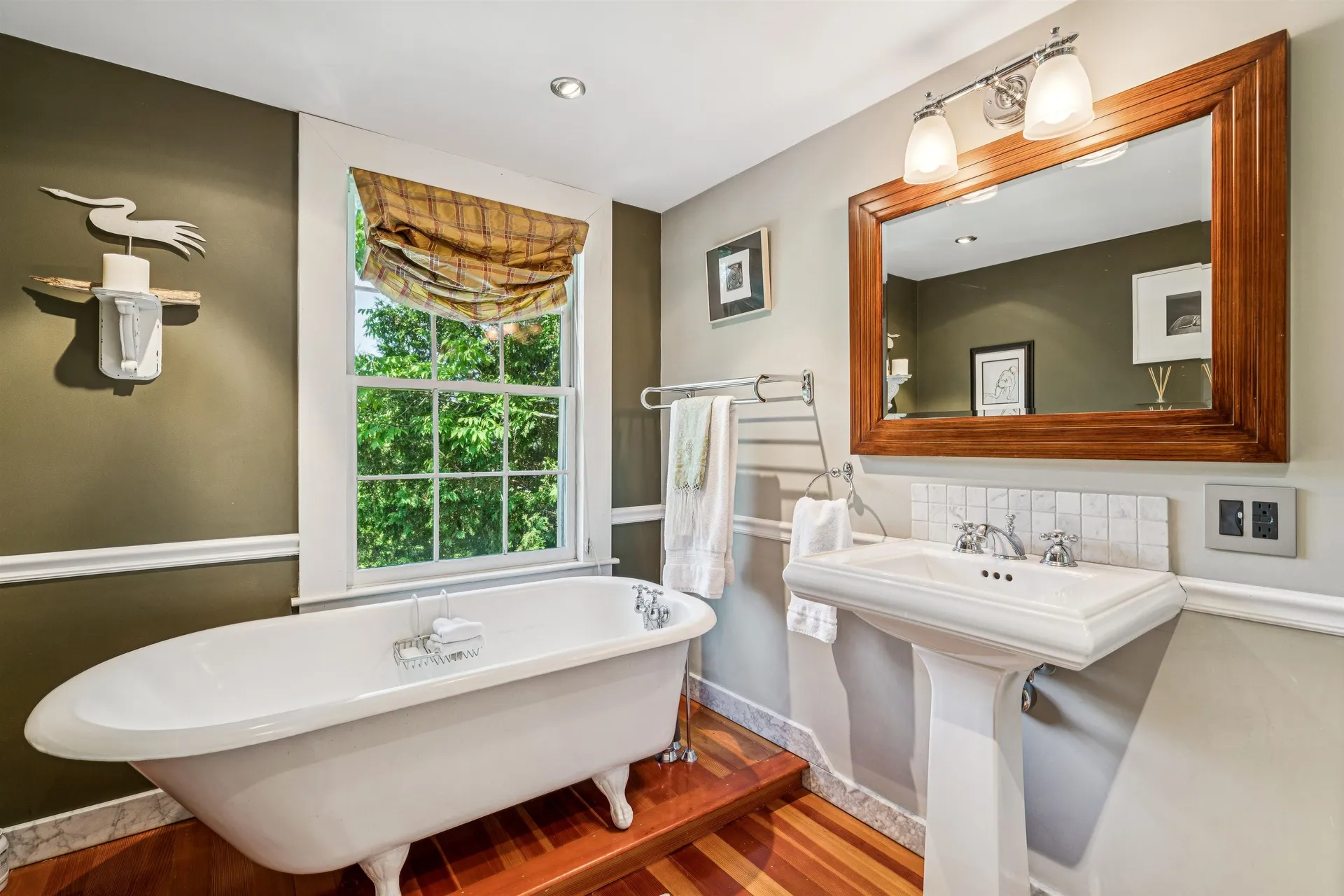 6077 Vt Route 12 Barnard VT 05031