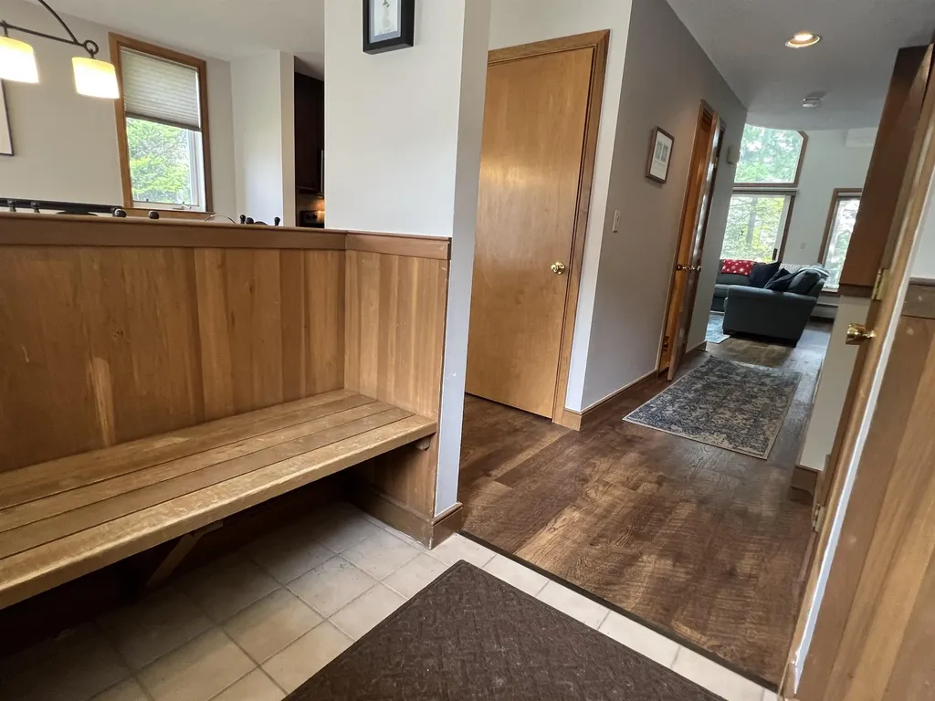 2A Townhouse Square Dover VT 05356