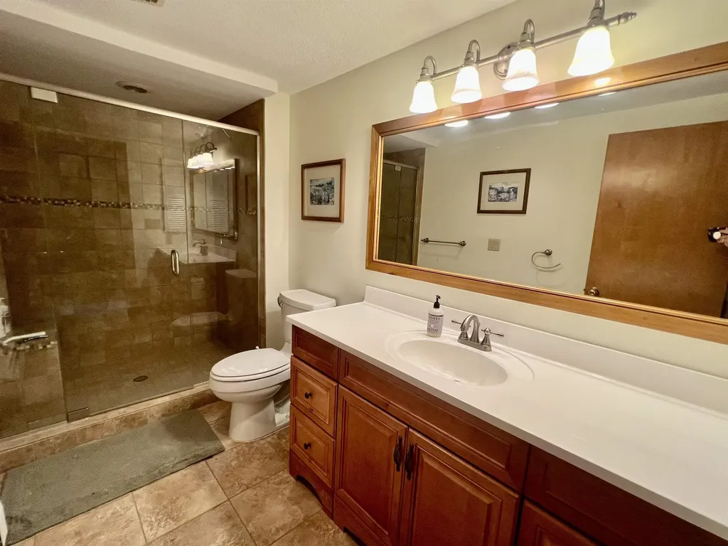 2A Townhouse Square Dover VT 05356