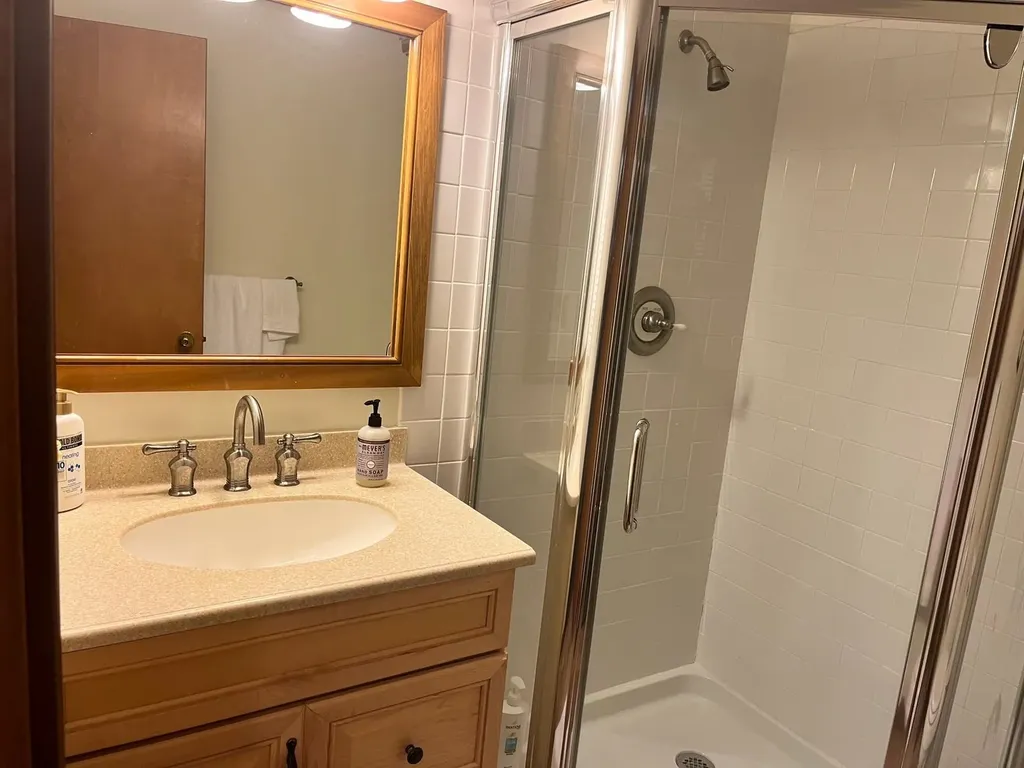 2A Townhouse Square Dover VT 05356