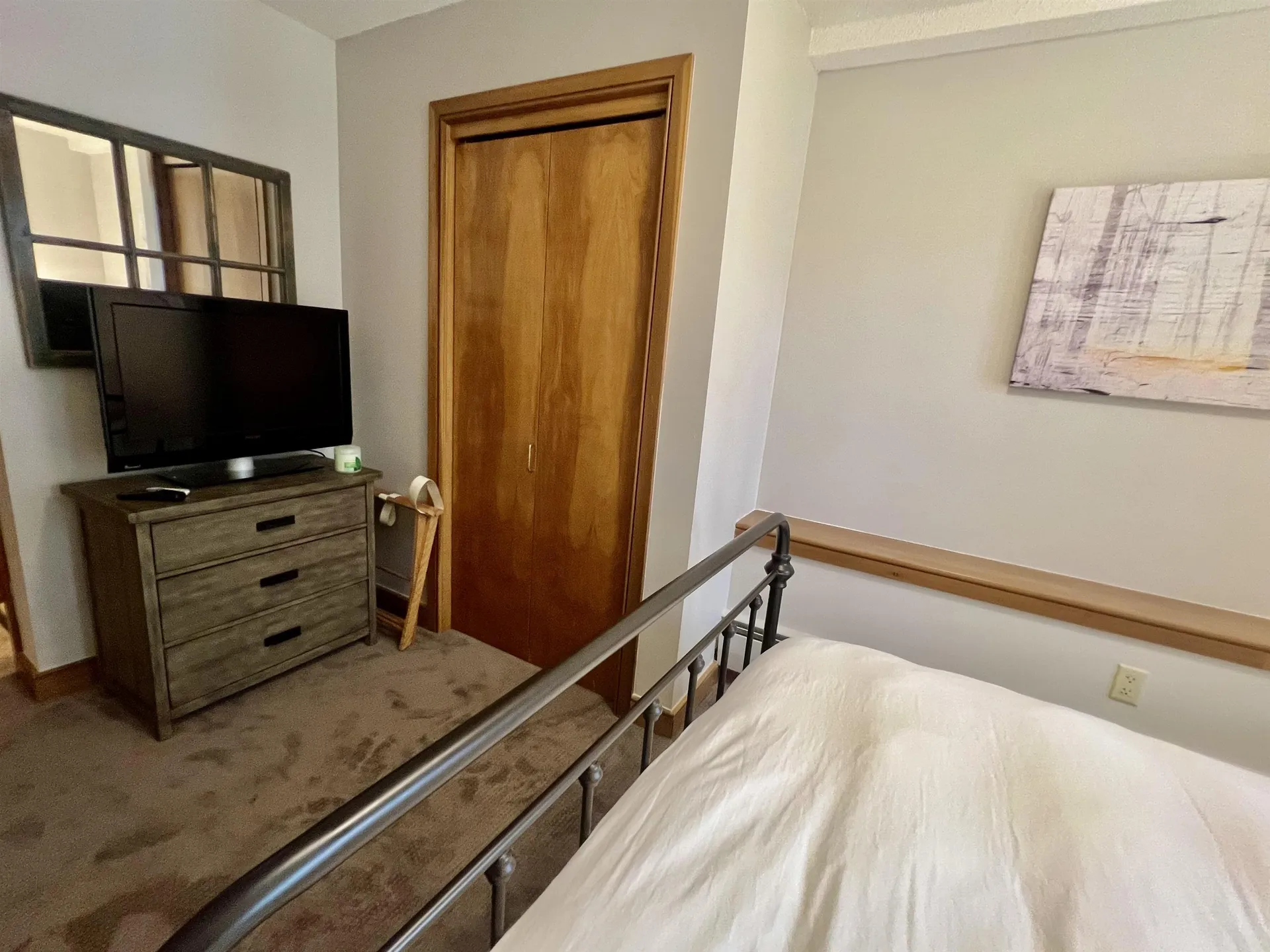 2A Townhouse Square Dover VT 05356