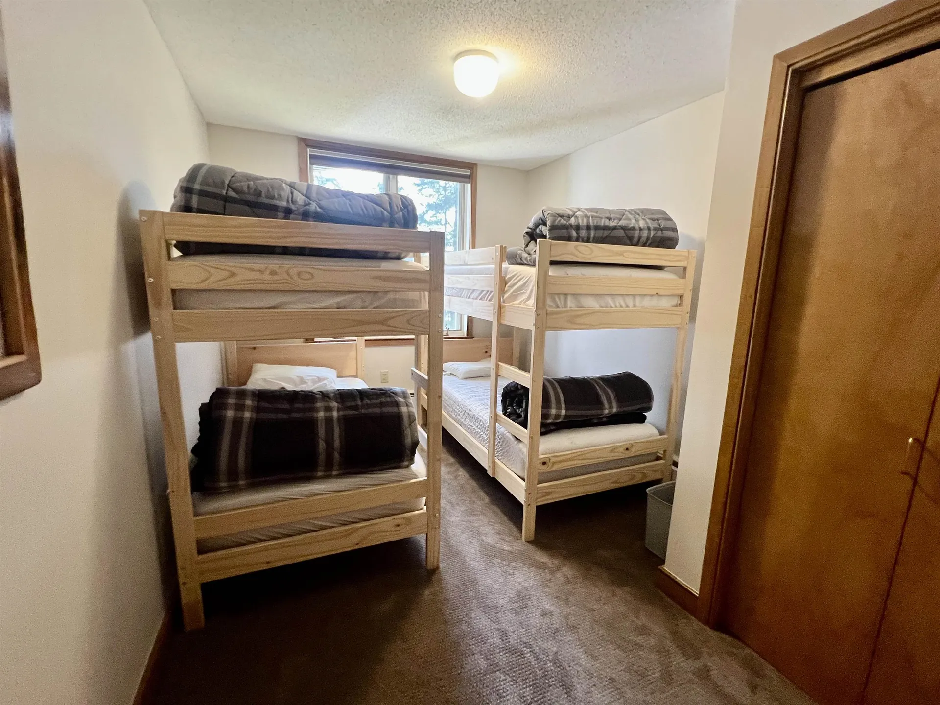 2A Townhouse Square Dover VT 05356