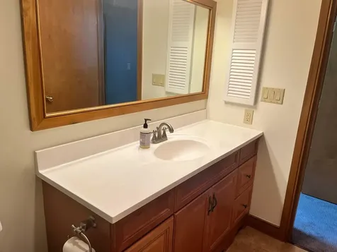 2A Townhouse Square Dover VT 05356