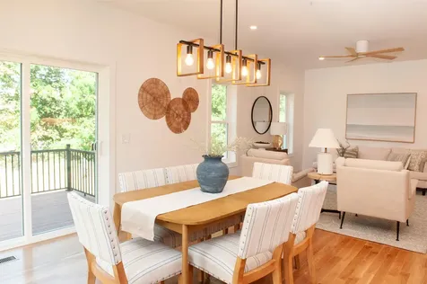 27 Mount Pleasant Street Derry NH 03038