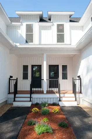 27 Mount Pleasant Street Derry NH 03038