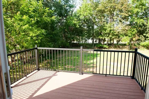 27 Mount Pleasant Street Derry NH 03038