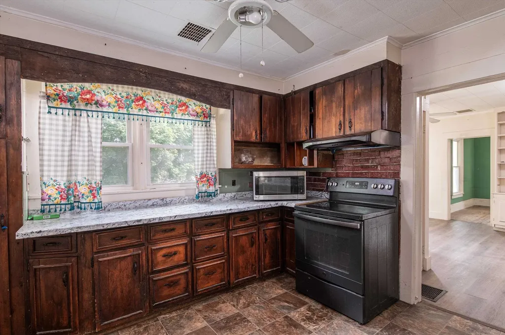 15 Cedar Street Fair Haven VT 05143