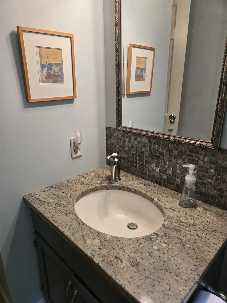 15 Forestview Road Keene NH 03431