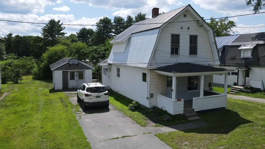 2359 Vt Route 107 Royalton VT 05032