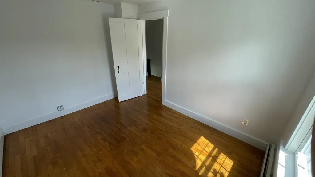 2359 Vt Route 107 Royalton VT 05032