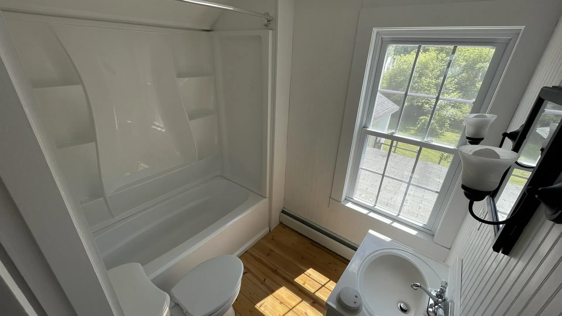 2359 Vt Route 107 Royalton VT 05032