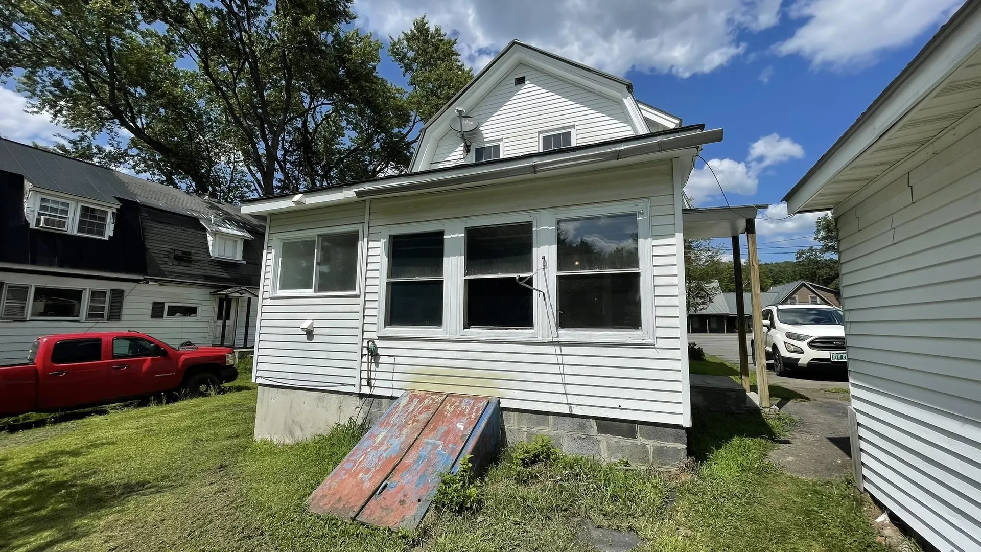 2359 Vt Route 107 Royalton VT 05032