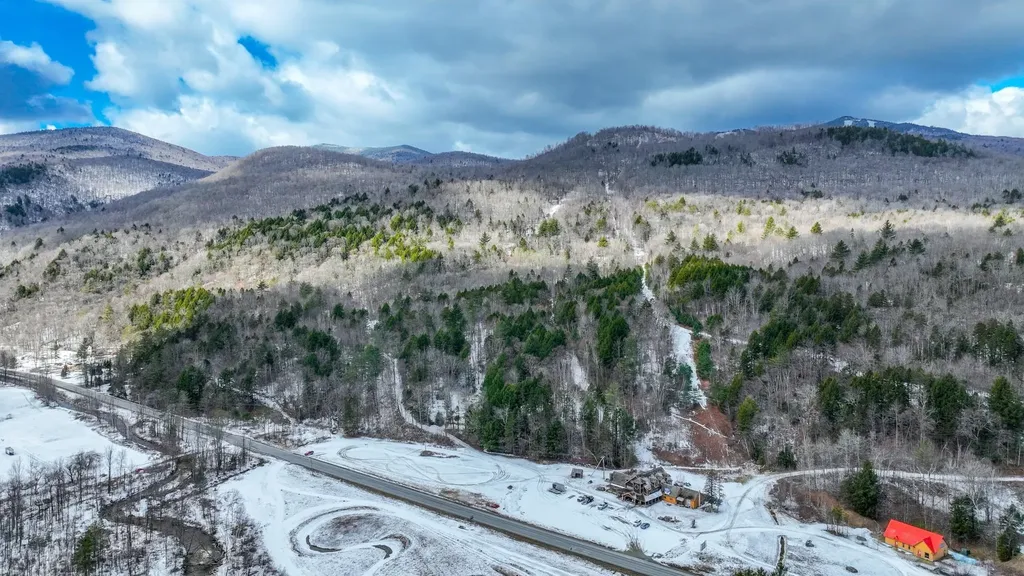 170 Vt Route 100 Bridgewater VT 05035