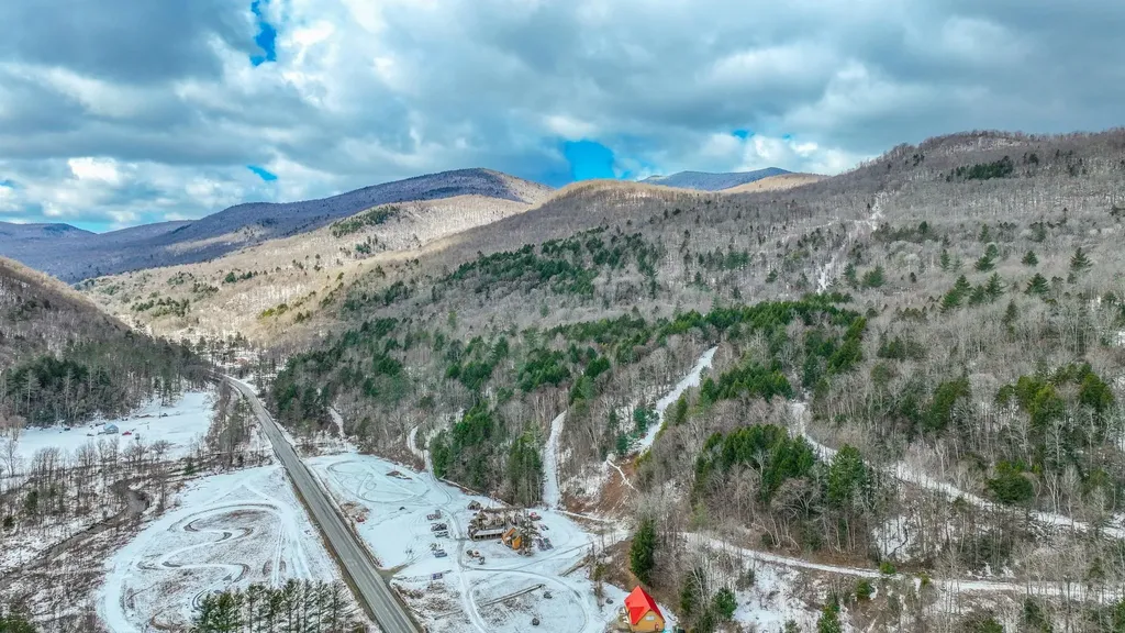 170 Vt Route 100 Bridgewater VT 05035