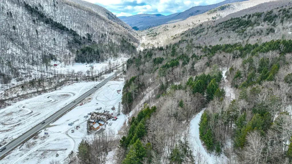 170 Vt Route 100 Bridgewater VT 05035