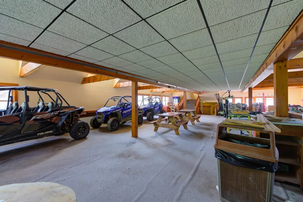 170 Vt Route 100 Bridgewater VT 05035