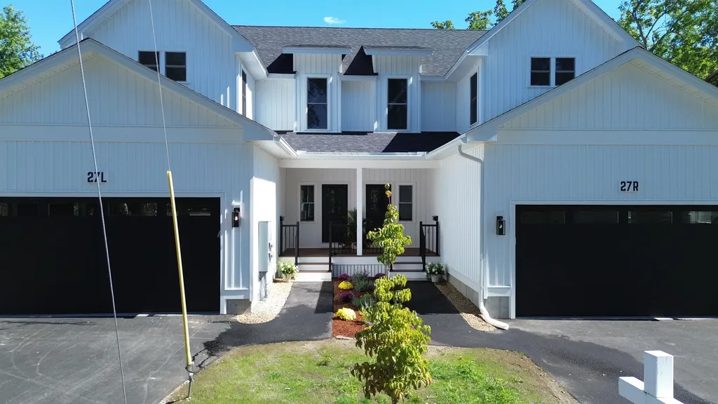27 Mount Pleasant Street Derry NH 03038