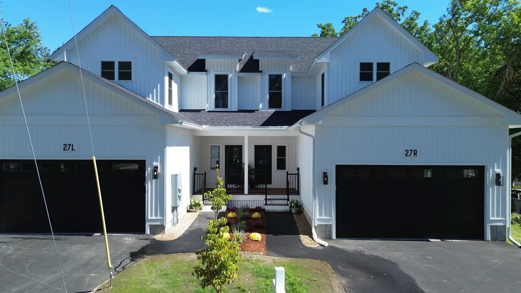 27 Mount Pleasant Street Derry NH 03038