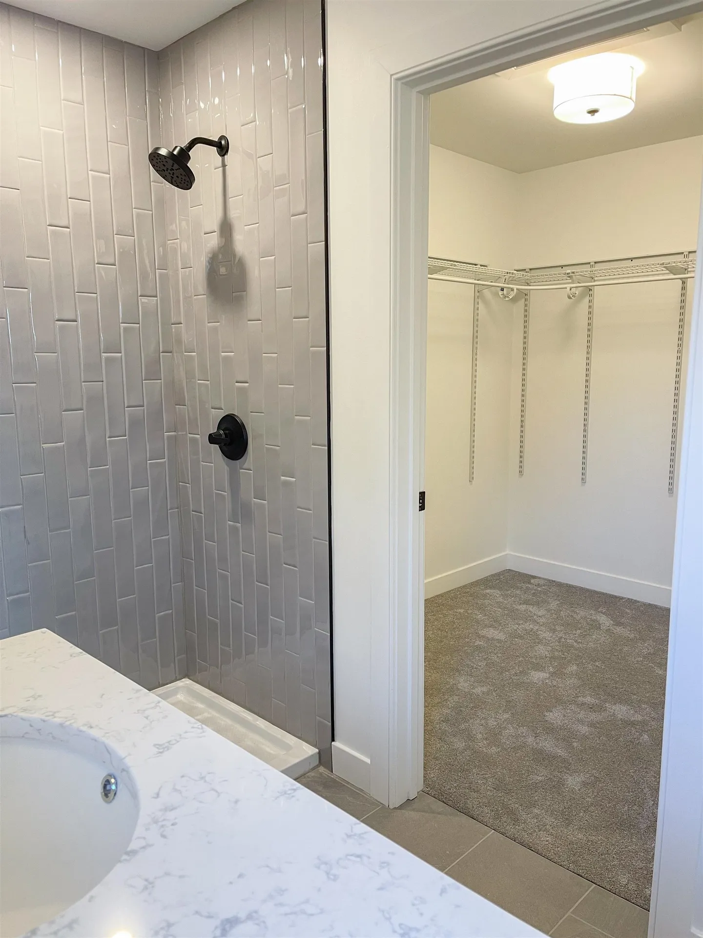 27 Mount Pleasant Street Derry NH 03038