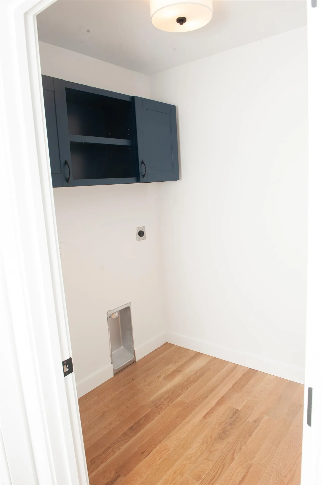 27 Mount Pleasant Street Derry NH 03038