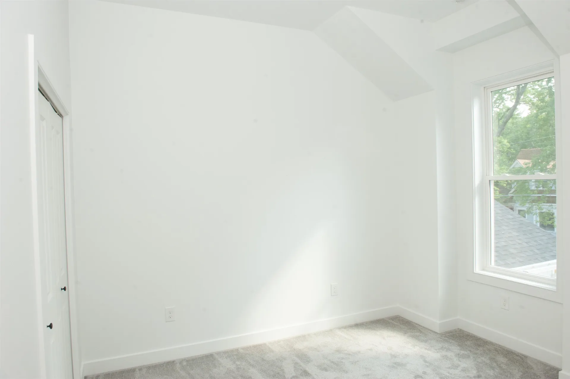 27 Mount Pleasant Street Derry NH 03038