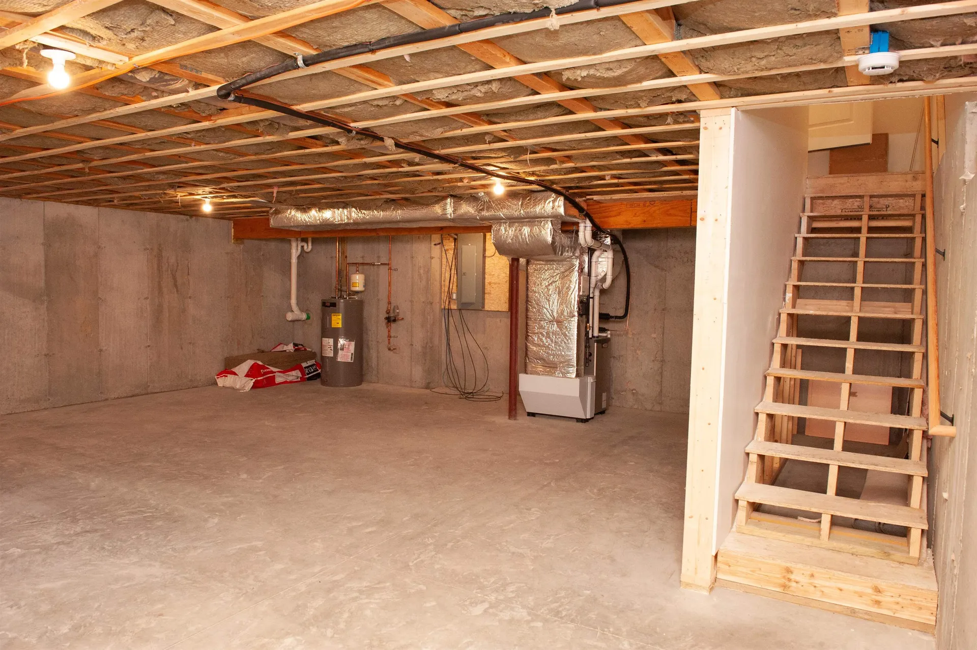 27 Mount Pleasant Street Derry NH 03038